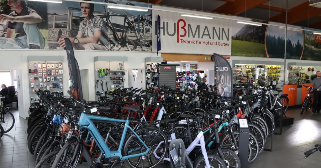 Seit über einem Jahrzehnt steht Hußmann in Raesfeld für exzellente Beratung und hochwertige Produkte in den Bereichen Hof, Garten und Zweiradtechnik. 