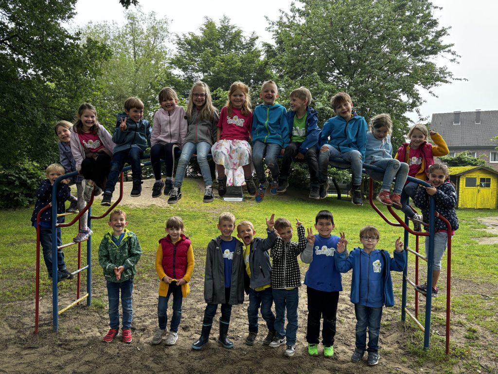 Am Freitag (21. Juni 2024) wurden die Vorschulkinder des Familienzentrum St. Urbanus in Rhade verabschiedet. 