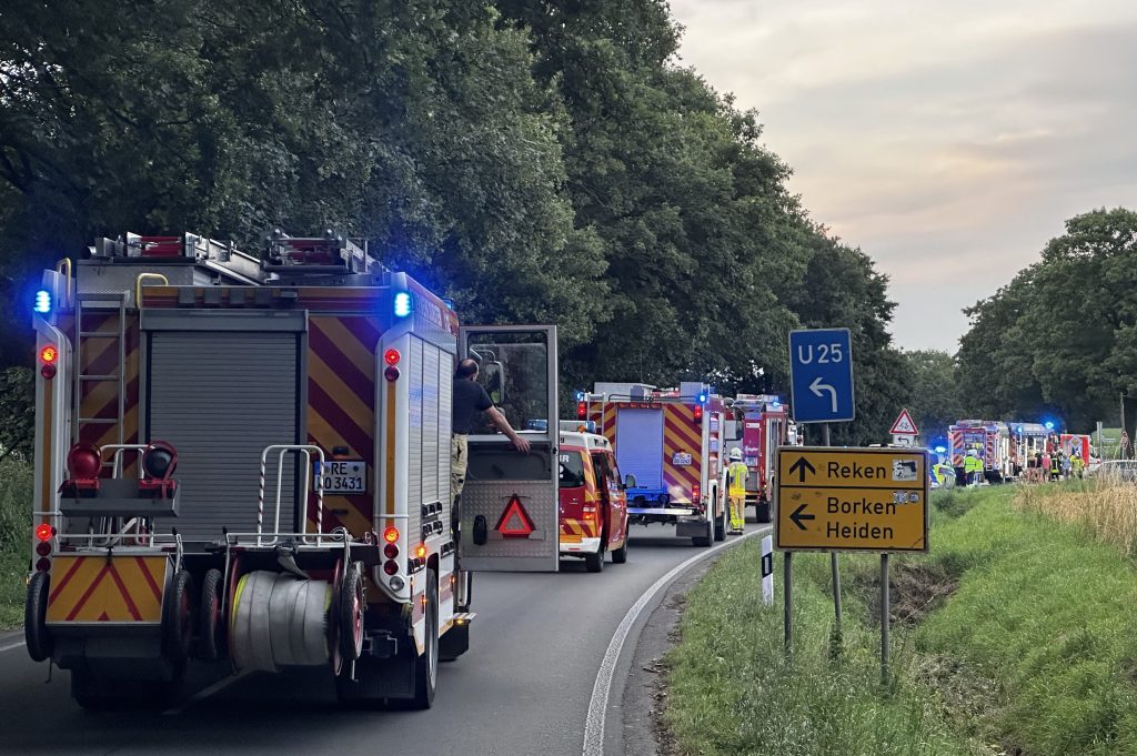 Am Dienstagabend ereignete sich in Dorsten Lembeck ein schwerer Unfall, bei dem mehrere Menschen verletzt wurden. 